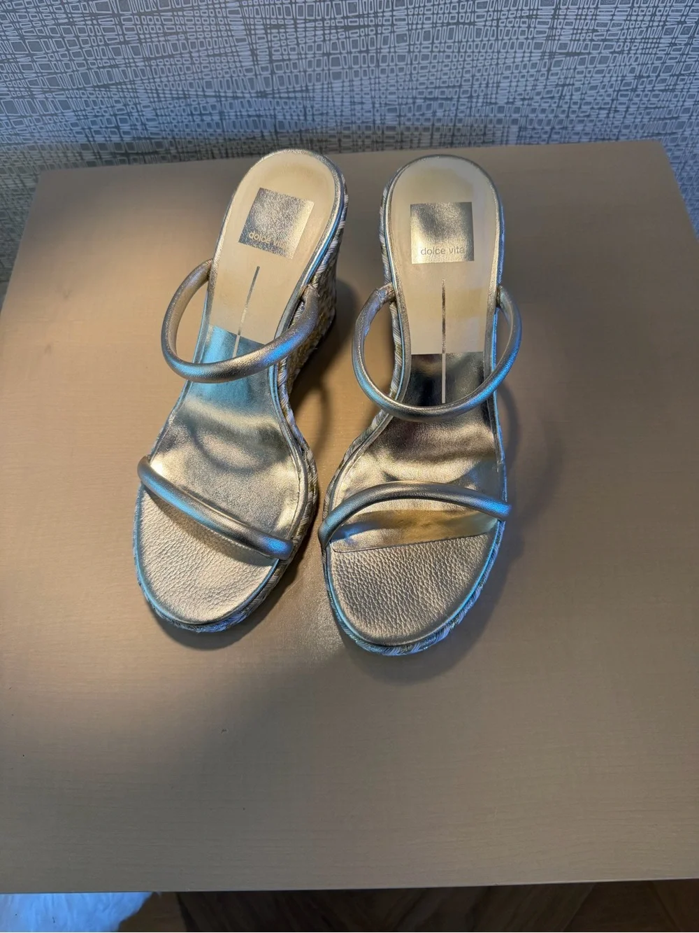 Dolce Vita metallic wedge